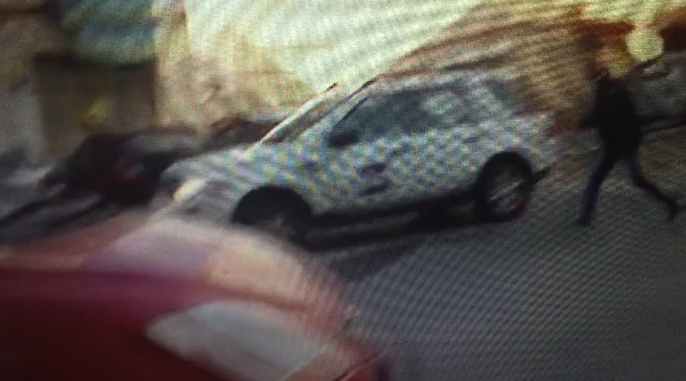 Il nonno di Andrea mette in fuga i giornalisti. Schifosi. VIDEO