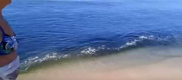 Diventa nero il mare di Acate