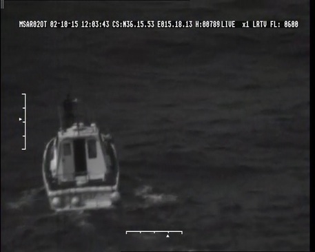 Comandante peschereccio muore in mare