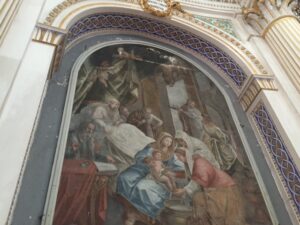 Il dipinto scrostato