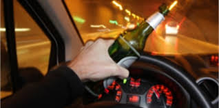 Rumeno, ubriaco, alla guida