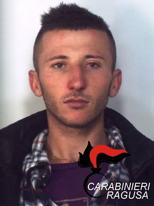 Il ladro di profumi, a Caucana