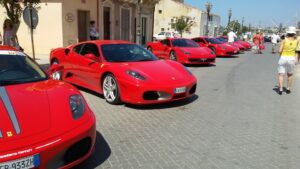 Le Ferrari a Donnalucata