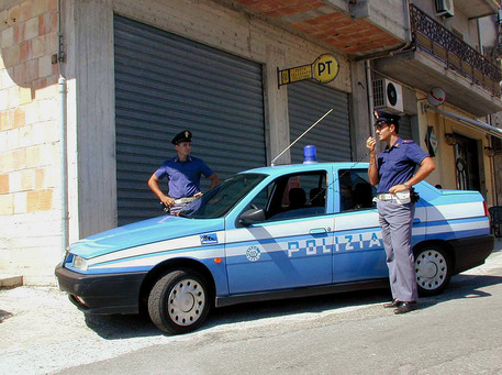 Rapine ad anziani, cinque arresti Rapine ad anziani, cinque arresti