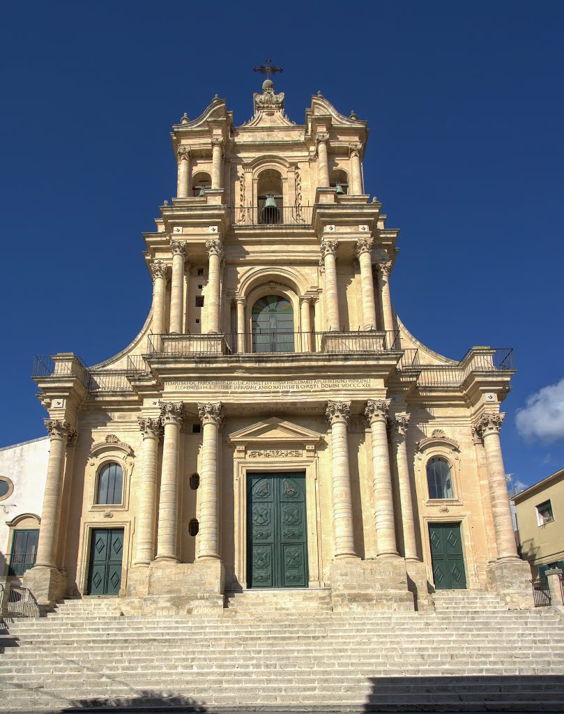 Lavori per caserma e chiesa a Giarratana