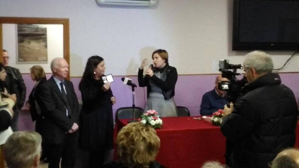 Riconoscimento per la preside Grazia Basile