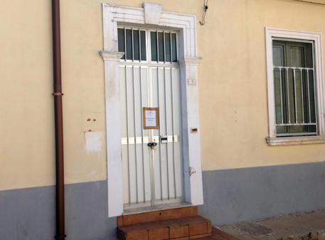 Anziano dato alle fiamme, fermato 18enne