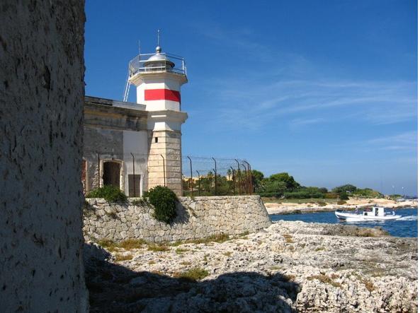 Faro di Brucoli