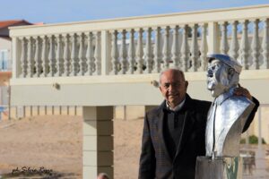 L'artigiano e il busto