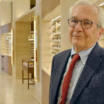 L'uomo degli occhiali