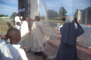 chiesa povera