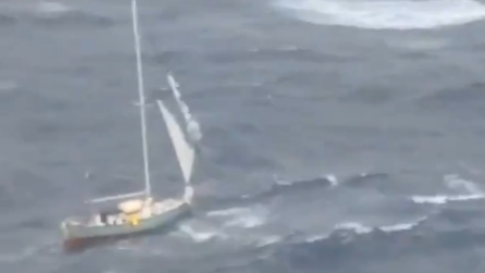 Punta Secca: tre diportisti in difficoltà, danni su tutto il litorale