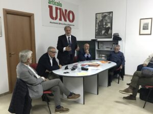 Articolo 1 a Ragusa