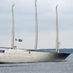 Sailing yacht