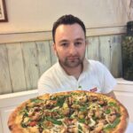 Athos e la sua pizza