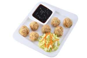 Palle di pollo con semi di sesamo