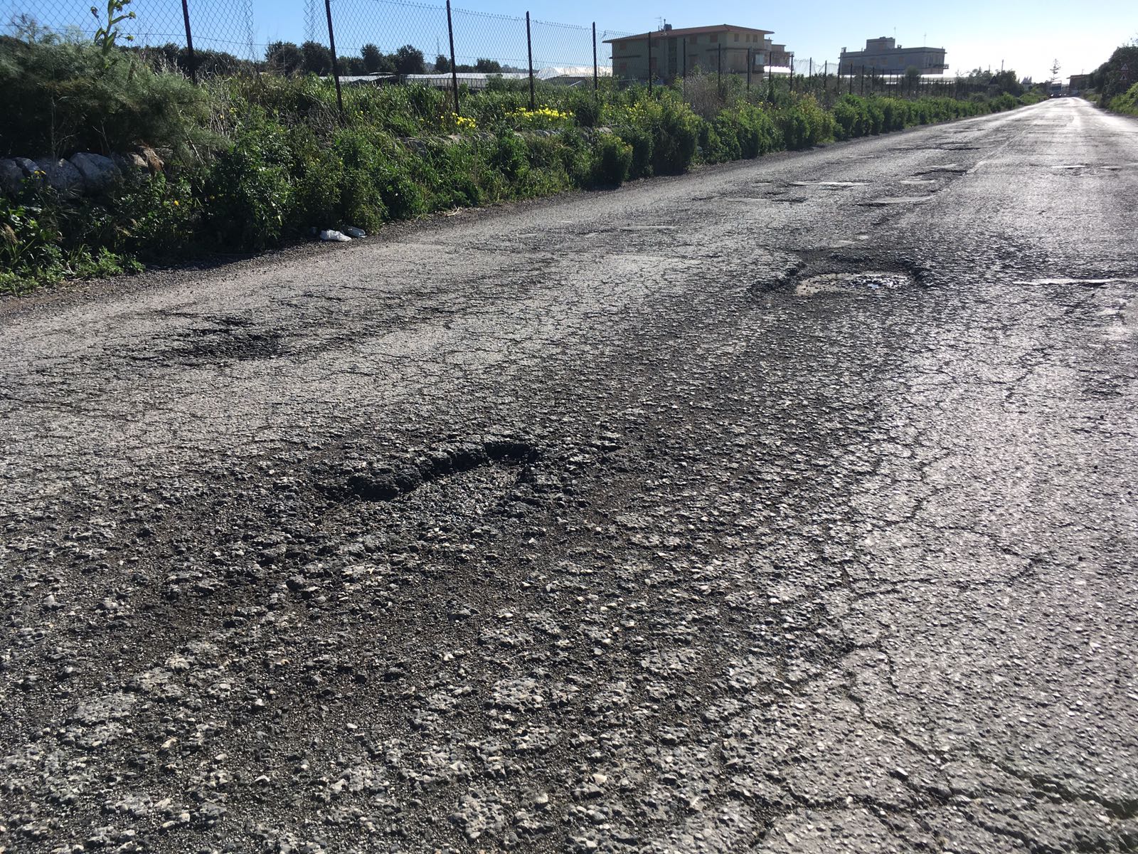 La strada Gagliano-Liequa sarà sistemata. Deve passare il giro d’Italia