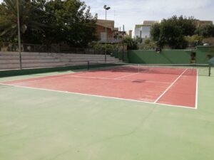 Il campo di tennis di Marina di Modica gratis per tutti