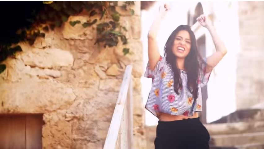 Ora è facile, il primo singolo di Rosy Castello. VIDEO