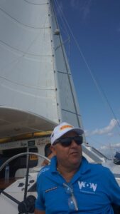 Ignazio Drago a bordo del catamarano accessibile