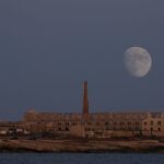 Sampieri e la luna