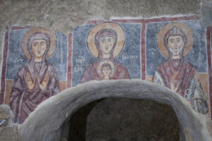 Gli affreschi della chiesa
