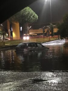 Auto in panne a Roma