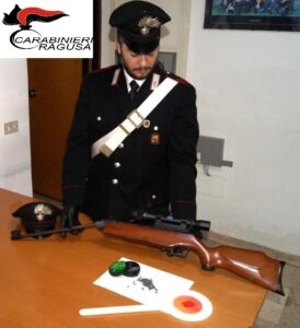 L'arma sequestrata