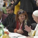 Papa Francesco coi poveri