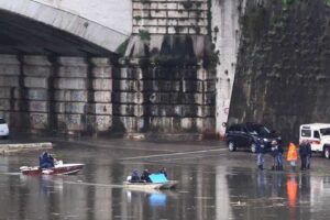 Suicida nel Tevere