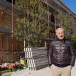 Ammatuna davanti all'ex distilleria