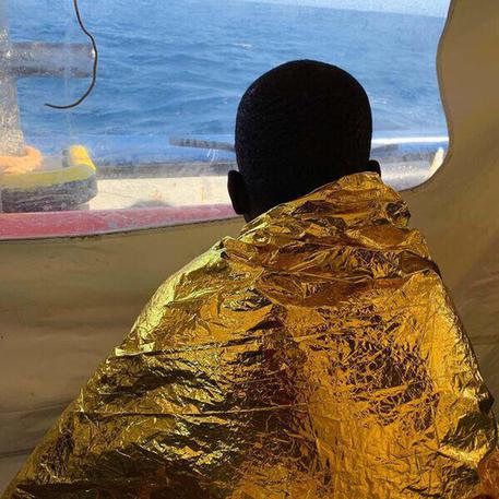 Migranti:politici e sindaco su Sea Watch