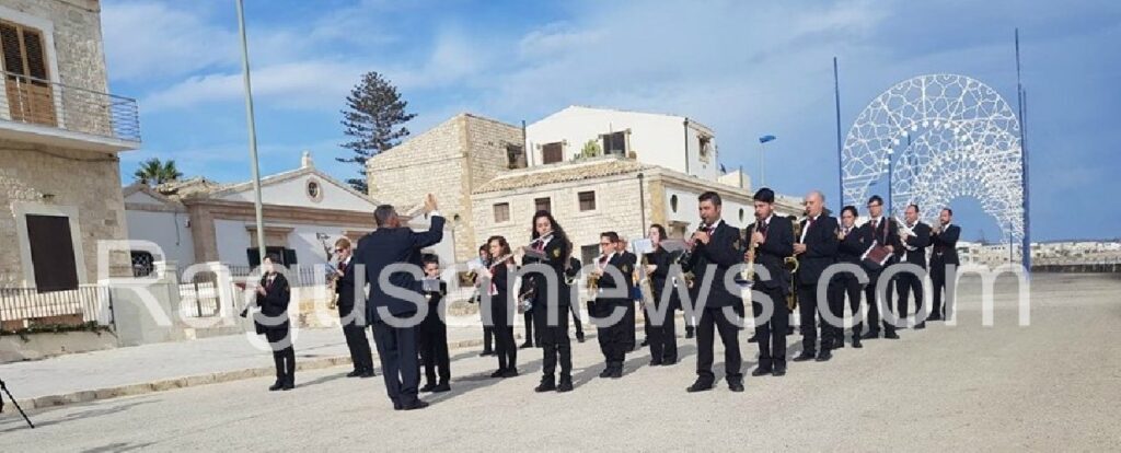 La banda di Chiaramonte Gulfi suona per Montalbano