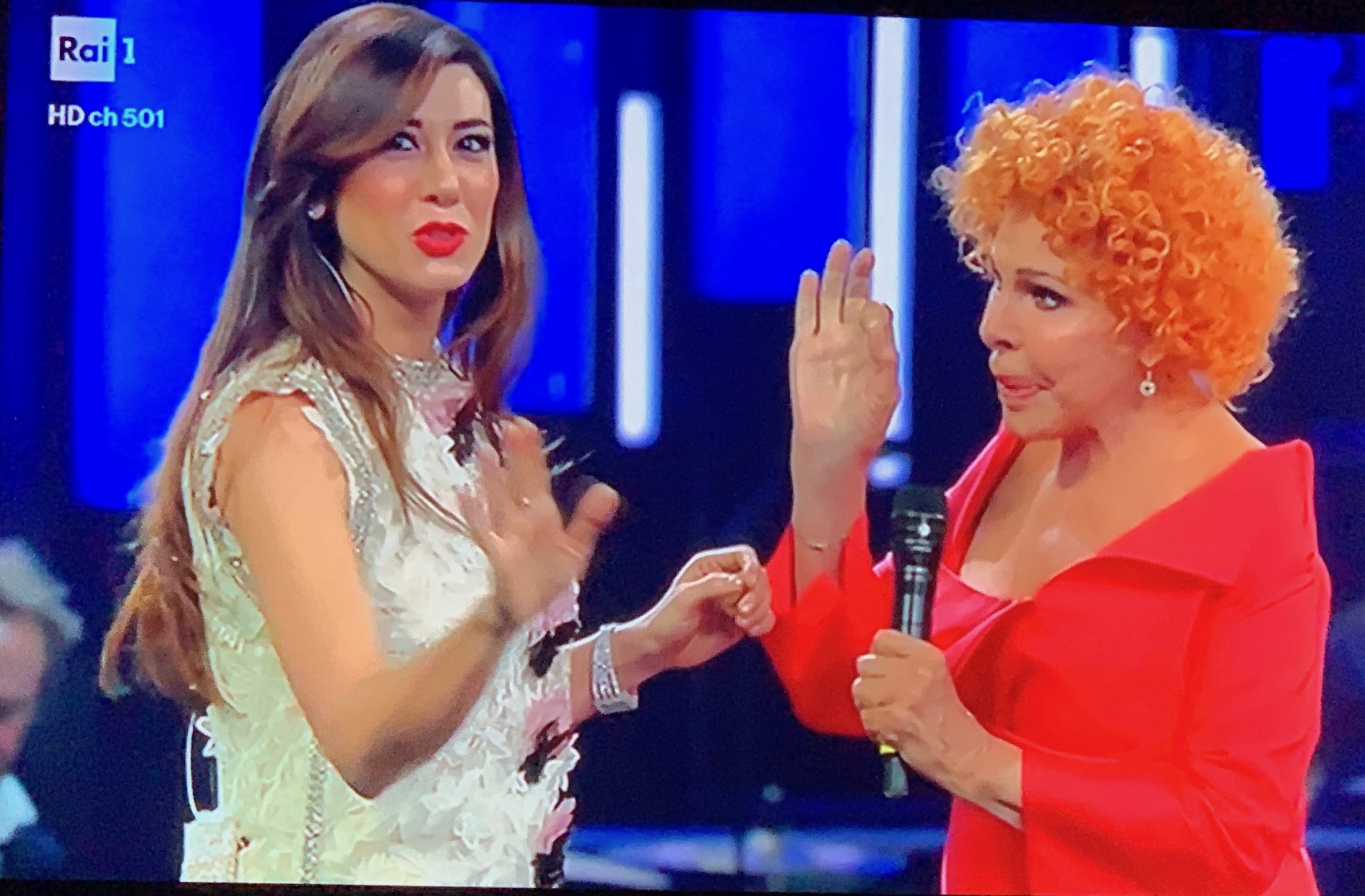 Virginia Raffaele e Ornella Vanoni