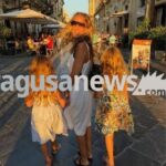 Sarah Jessica Parker a Noto con le bambine