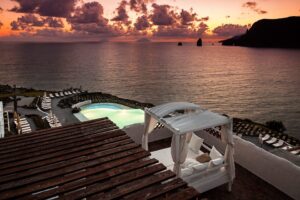 Il Therasia Resort