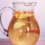 L'acqua alla mela cannella e limone