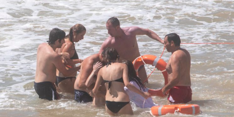 Vigilia di ferragosto, bimbo salvato da annegamento nel mare di Montalbano