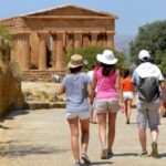 Turisti nella Valle dei Templi