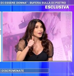 Carmen Di Pietro chiede scusa alle donne affette da endometriosi