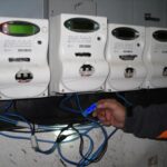 Furto di energia elettrica, arrestata una donna 26enne