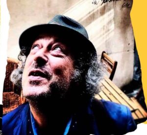 Teatro, a San Valentino Carmelo Chiaramonte cucina l'amore