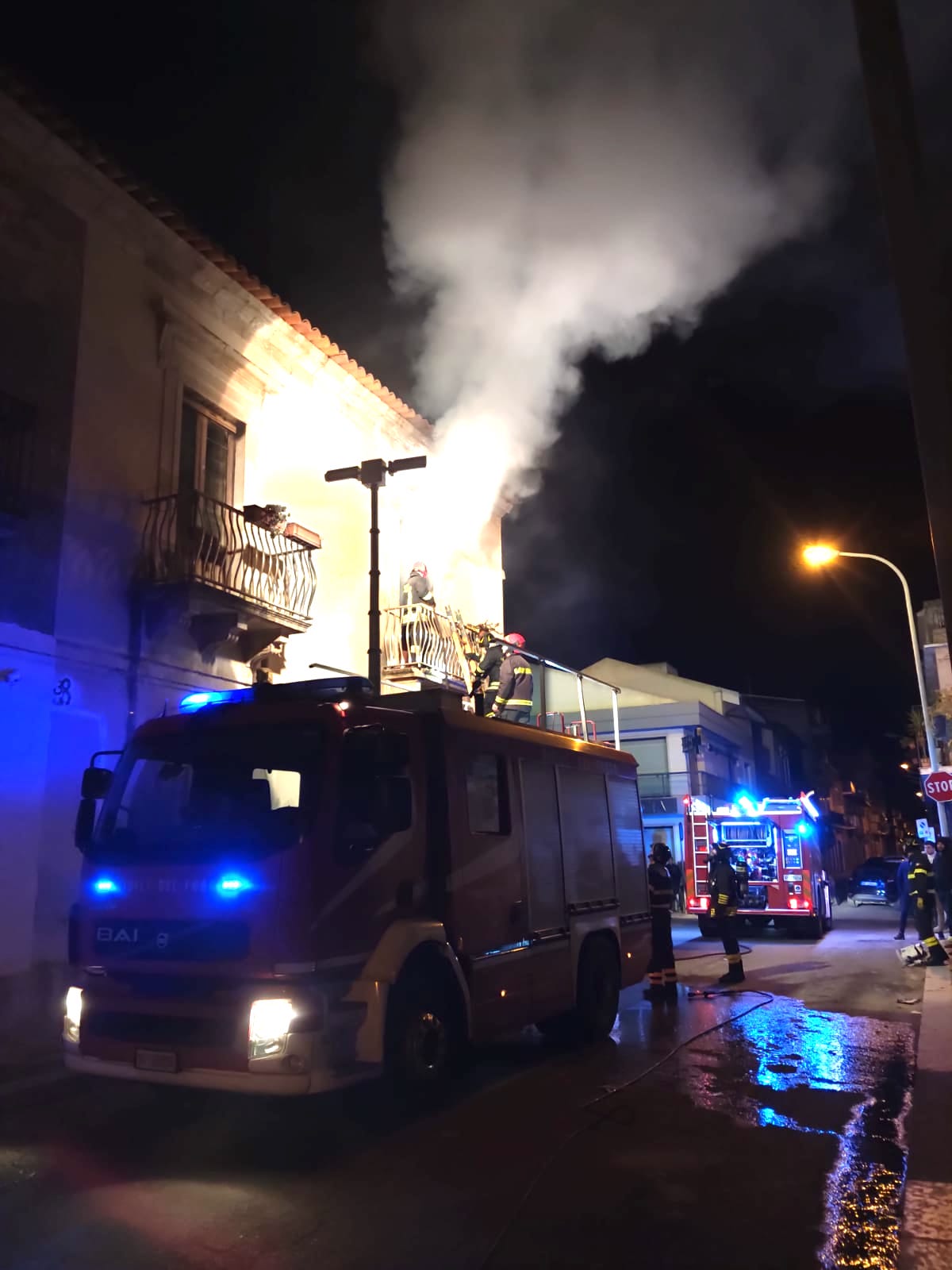 Incendio in una casa di Acate