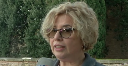 Concetta Castilletti: il mio segreto? In estate torno a Ragusa
