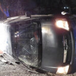 Scontro sulla Ragusa-Catania, auto cappottano, ma feriti lievi