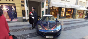 Sanremo, i carabinieri con la Lotus Evora