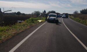 Incidente mortale, perde la viat centauro