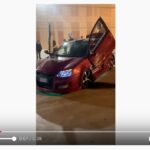 A Ragusa l'auto che canta canzoni d'amore in napoletano