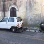 Auto impazzita fa strike di auto in sosta in centro a Ragusa