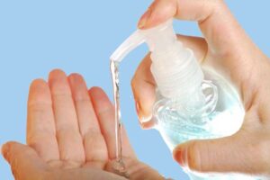 Come preparare un gel igienizzante mani fai da te